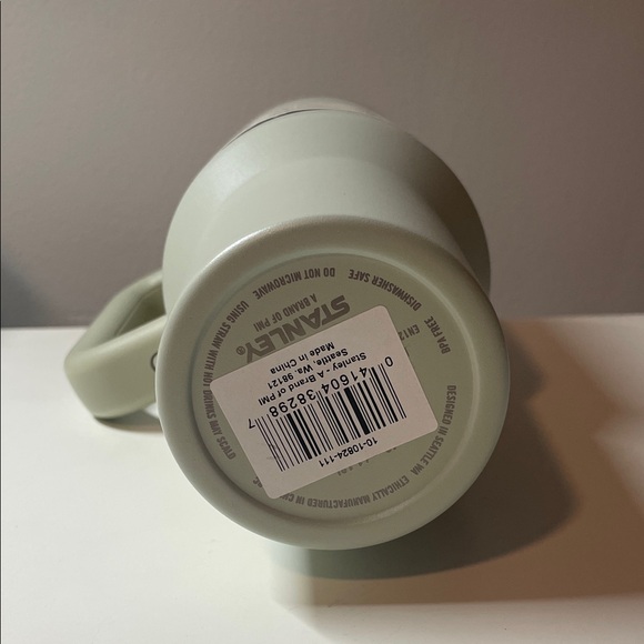 Stanley Limited Edition Hearth & Hand Quencher H2.0 Tumbler - Picture 6 of 8